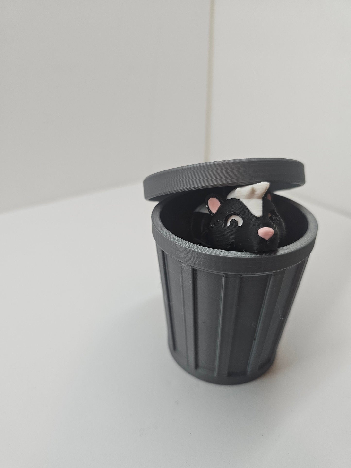 3D Printed Skunk and Trash Can