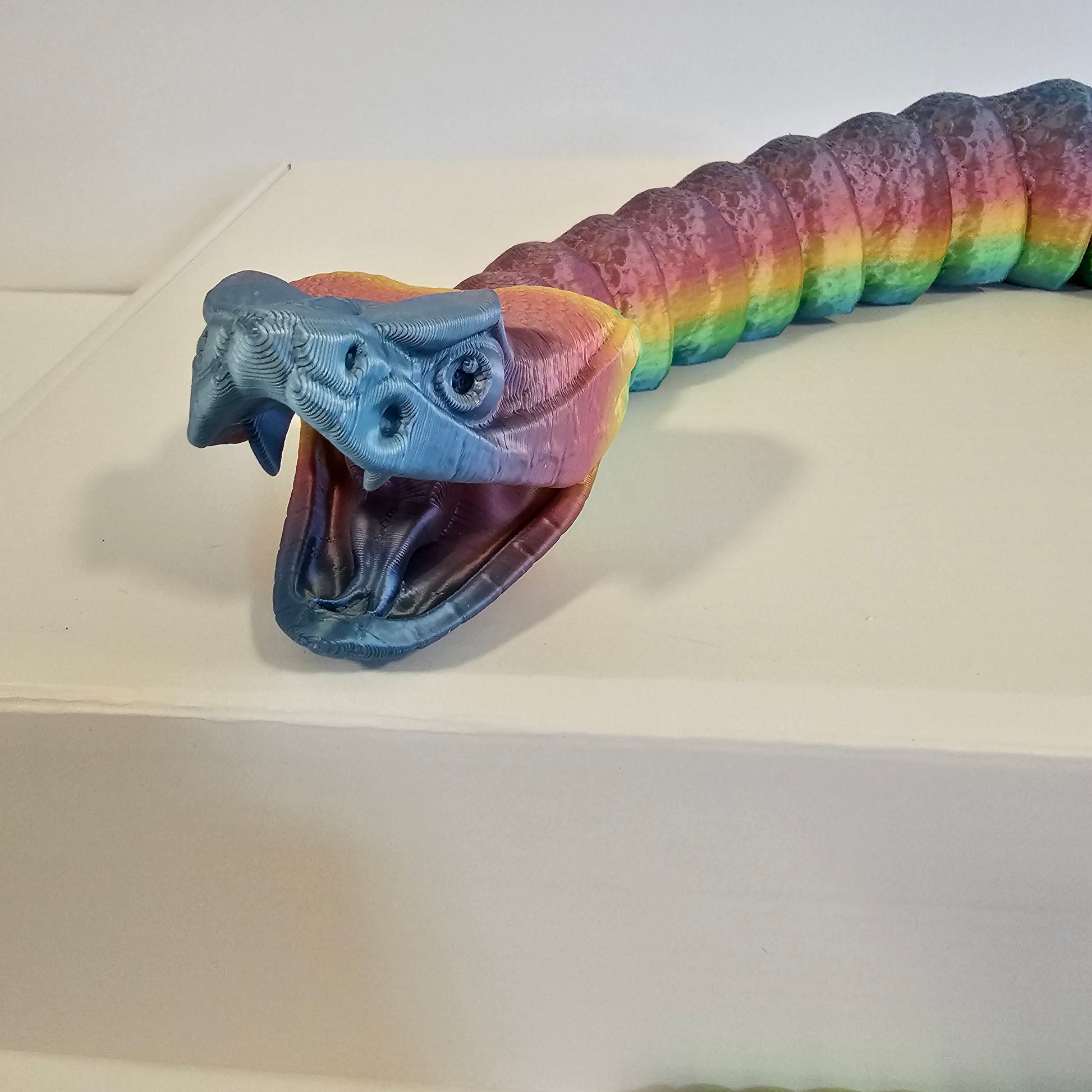 Articulated Flexi Rattlesnake With Working Rattle