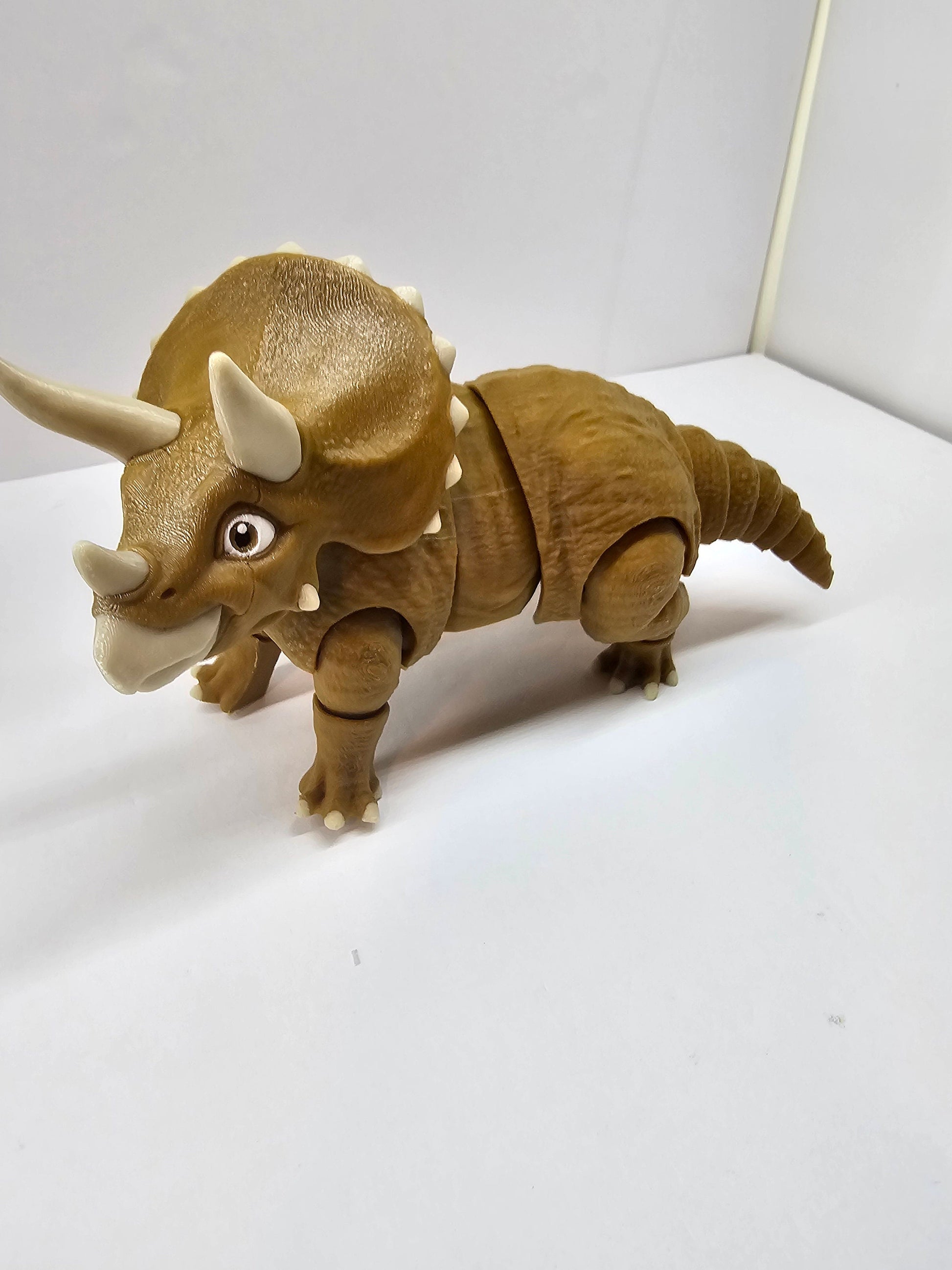 Articulated Flexi Triceratops