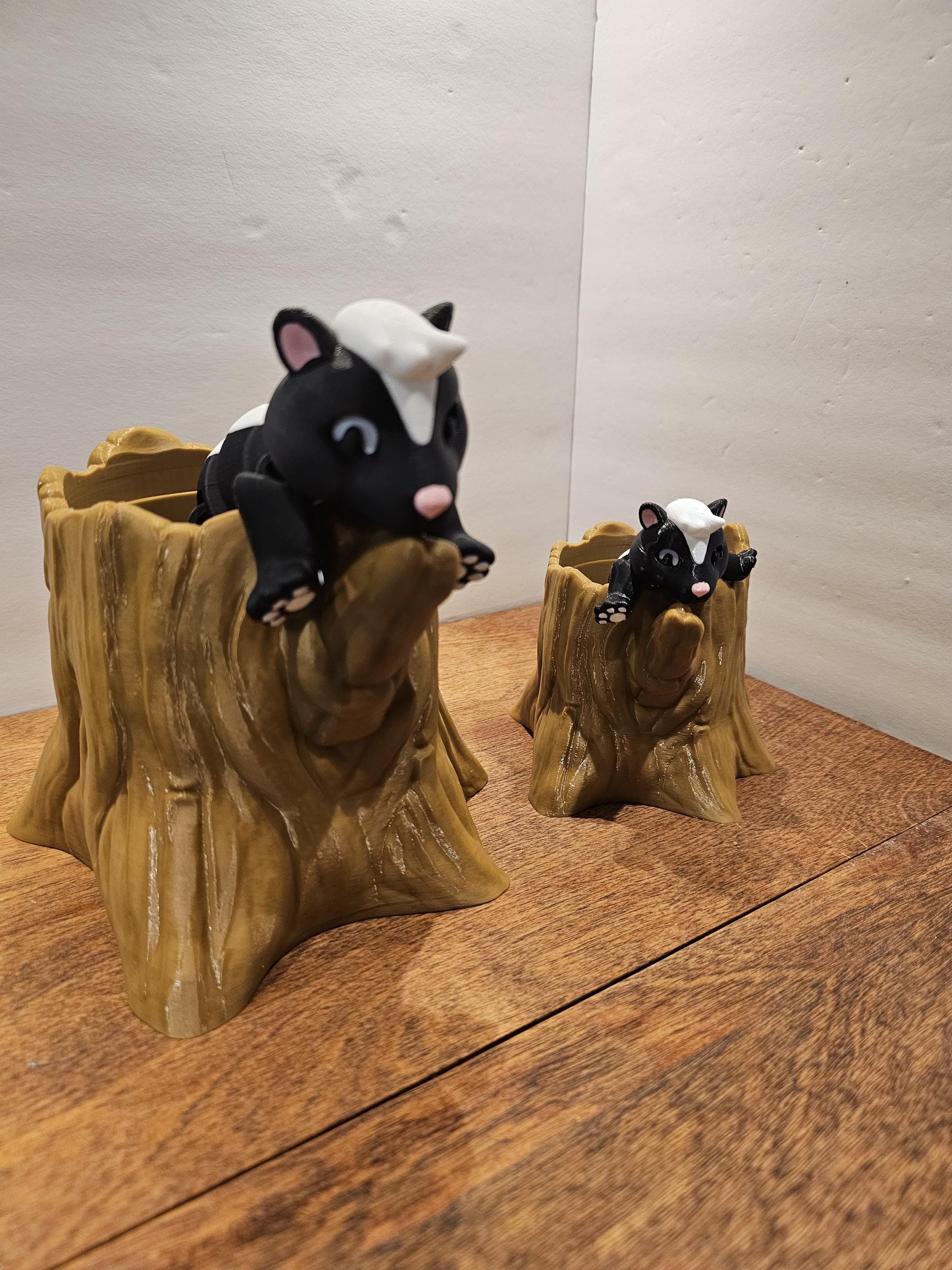3D Printed Skunk and Trash Can