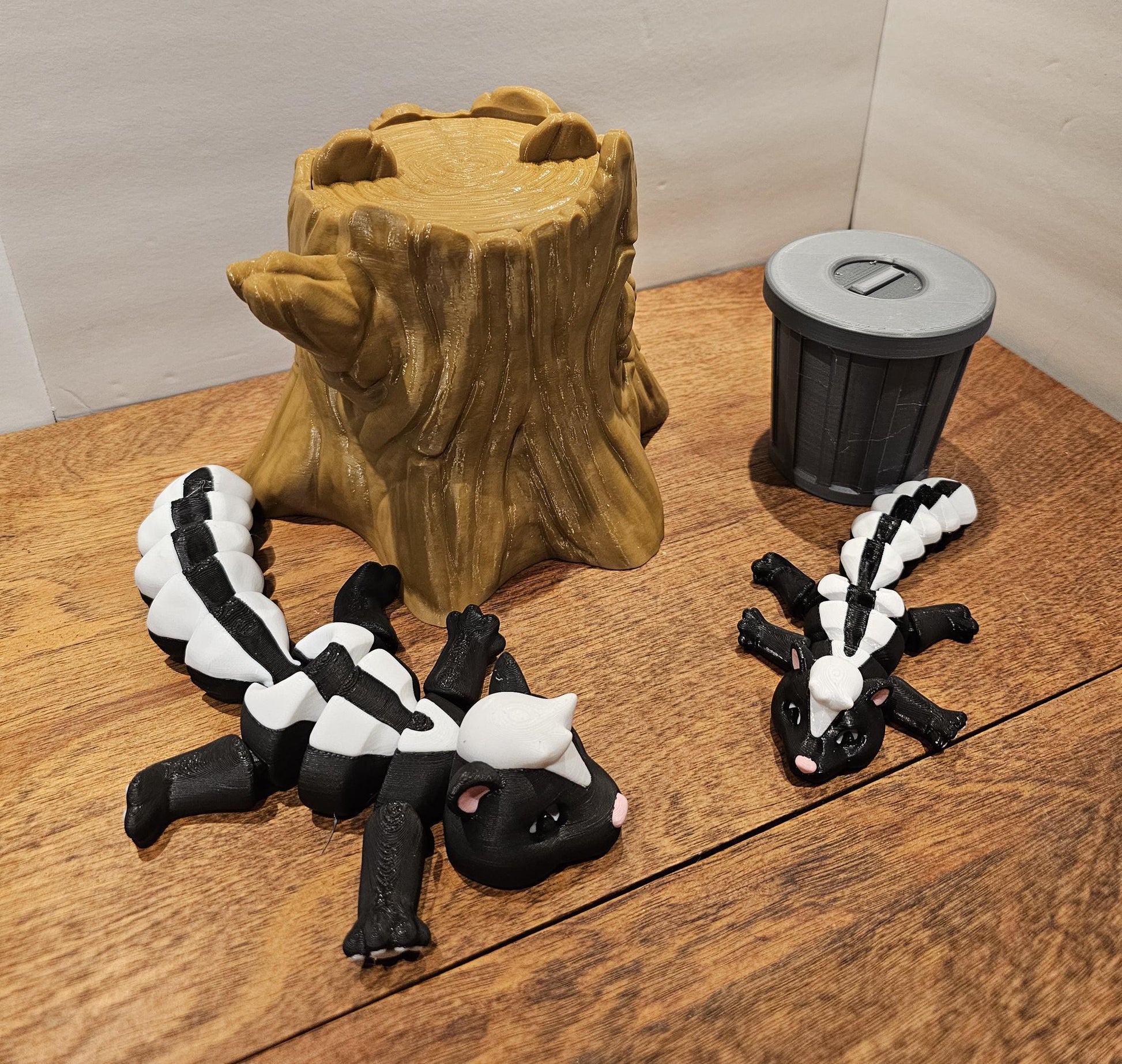 3D Printed Skunk and Trash Can