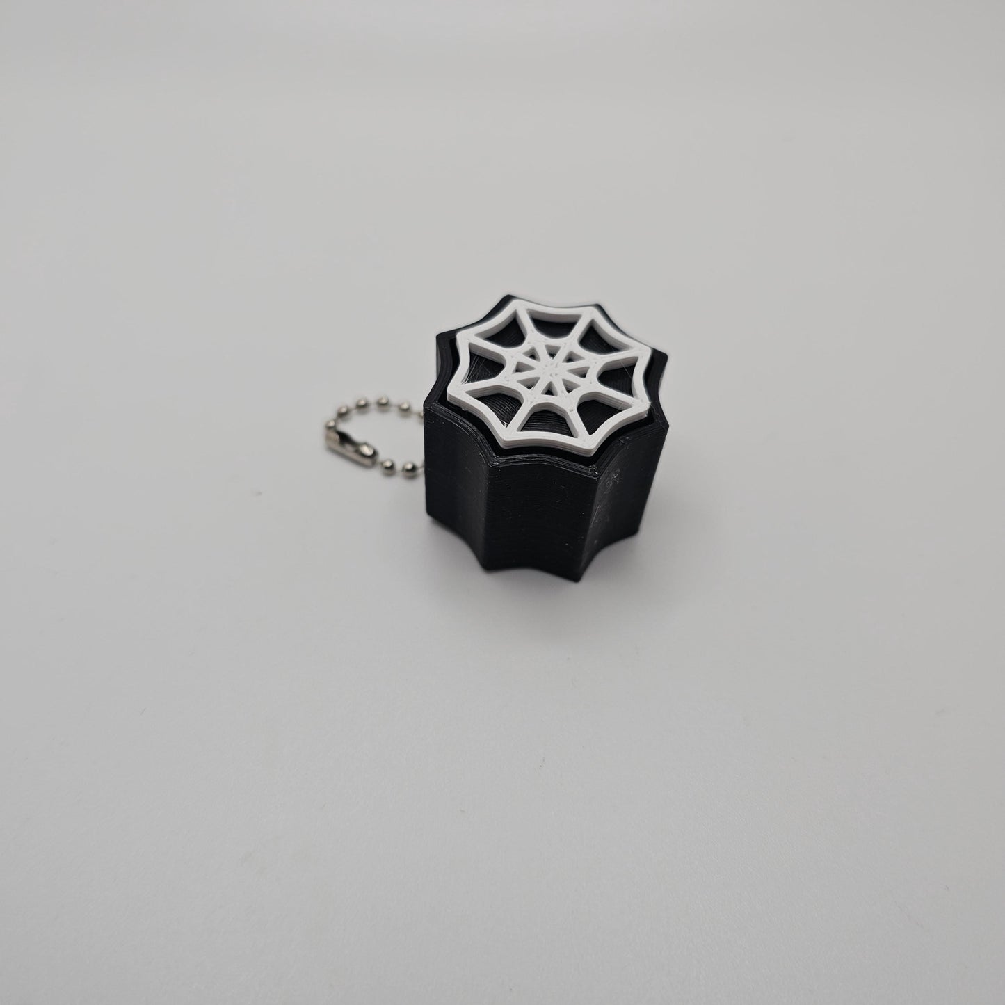 3D Printed Halloween Fidget Clickers – Spooky & Fun!