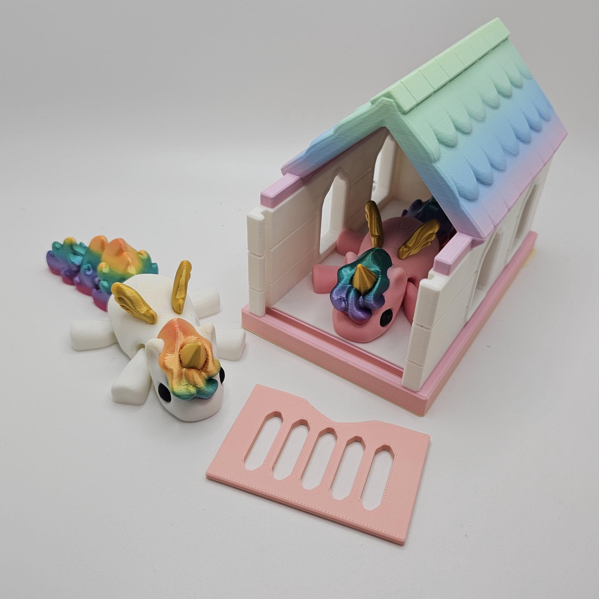 3D Printed Pink Unicorn – Rainbow Magic with Gold Details!