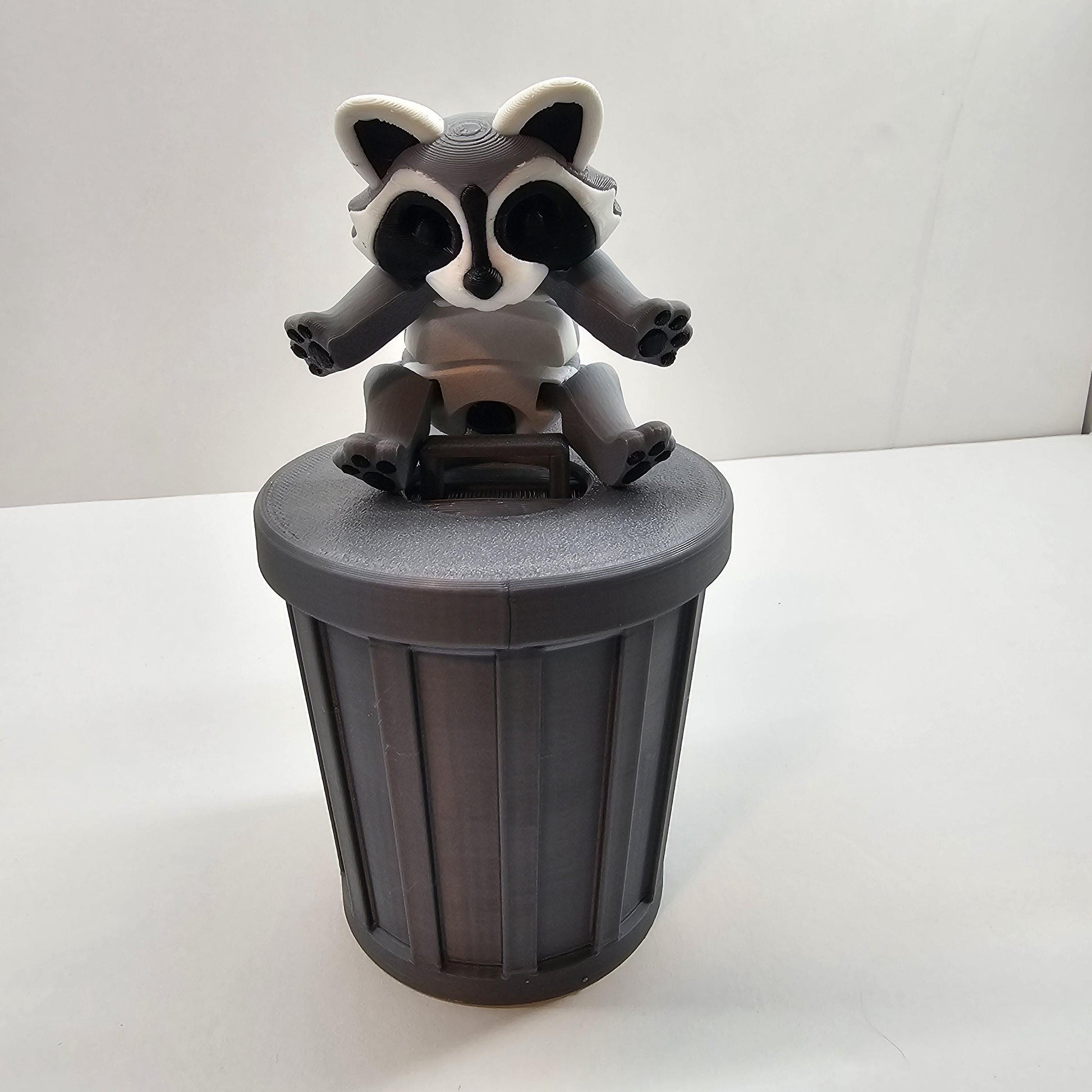 3D Printed Raccoon & Trash Can Set