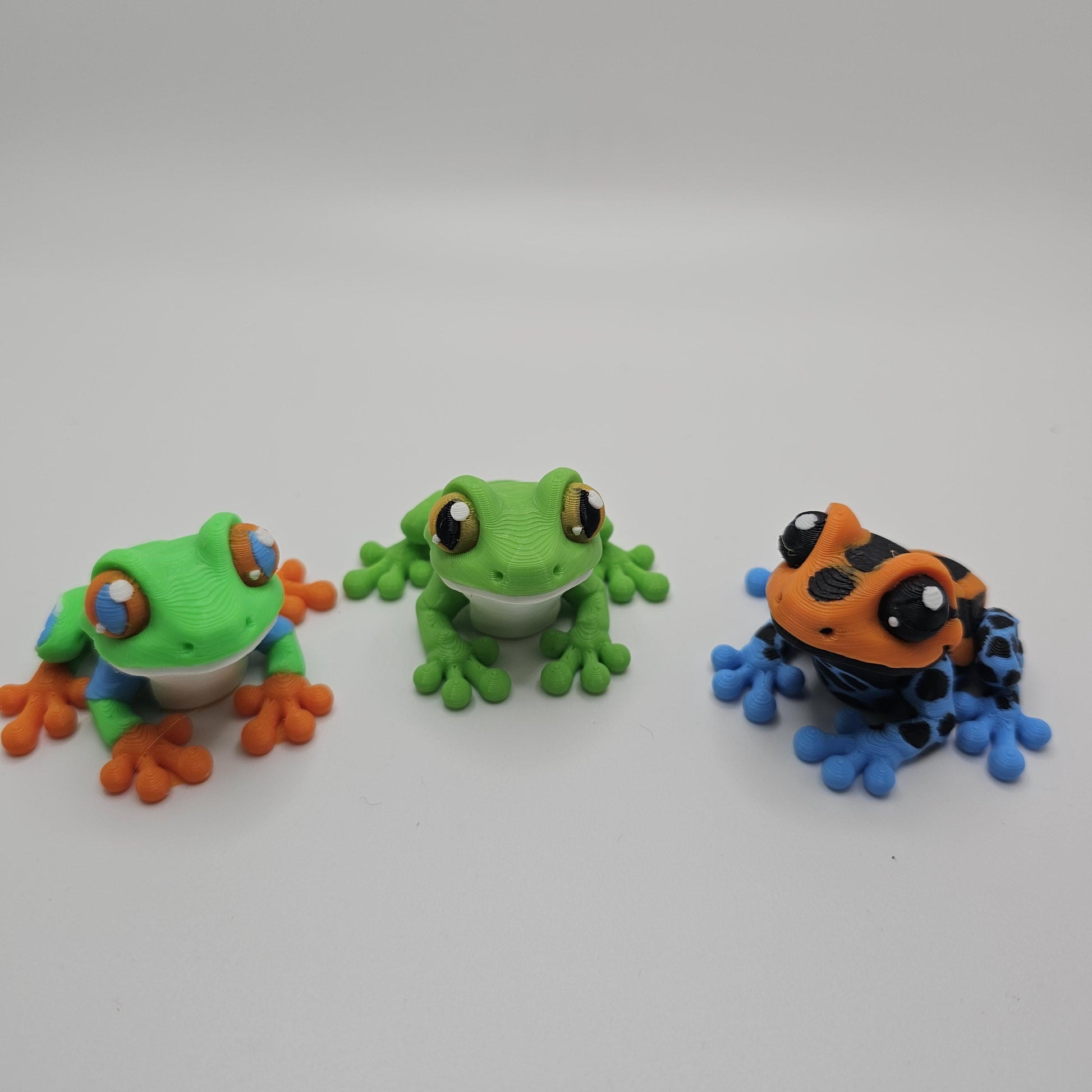 3D Printed Frog Figurines – Mini Frogs