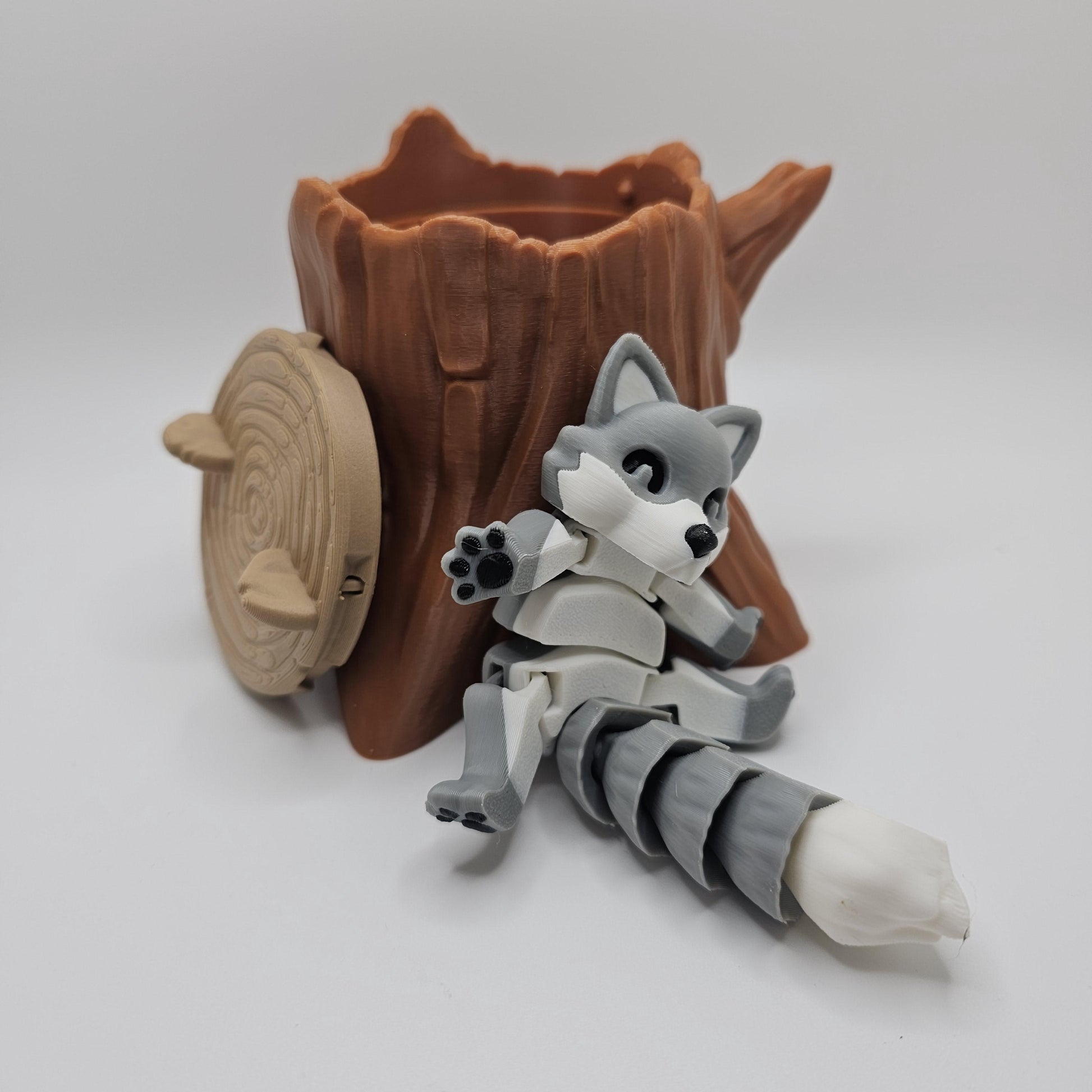 3D Printed Fox Figurine with Optional Tree Stump Container