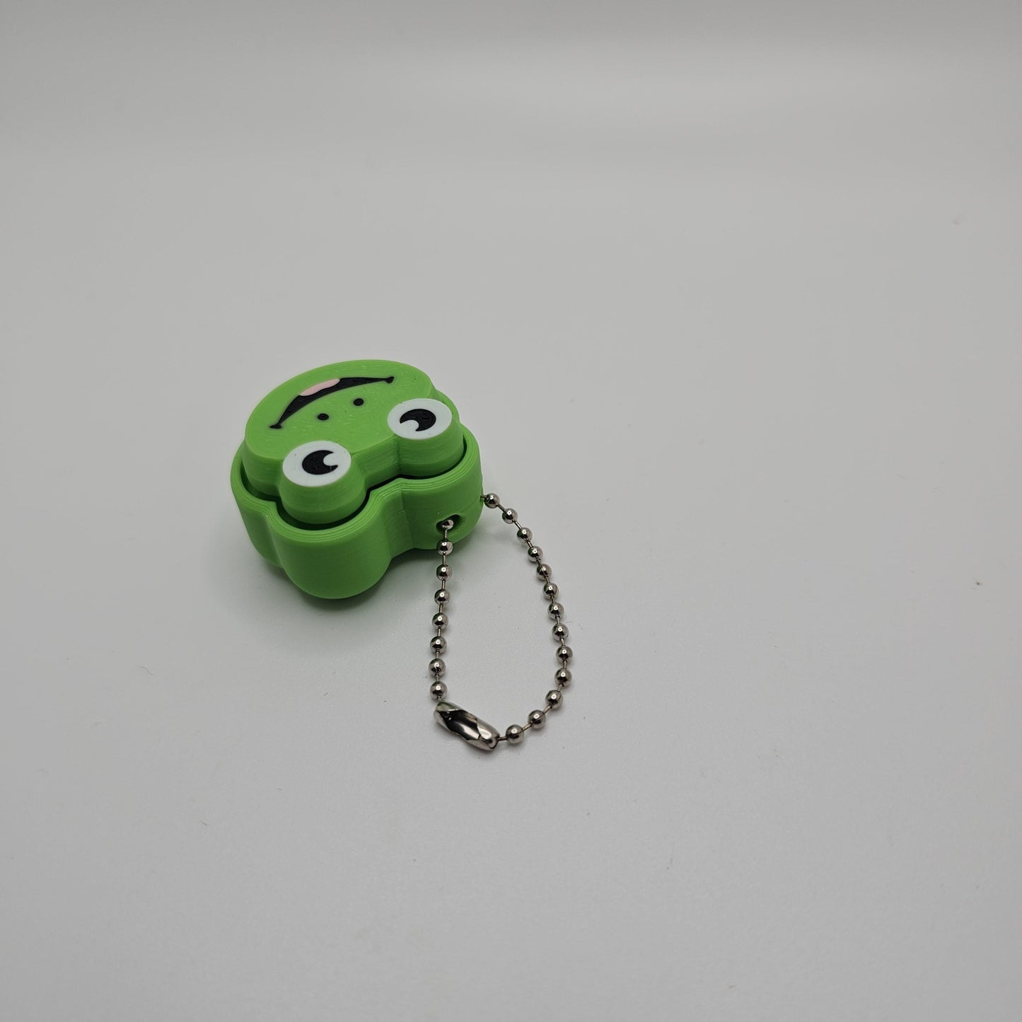 3D Printed Frog Fidget Clicker