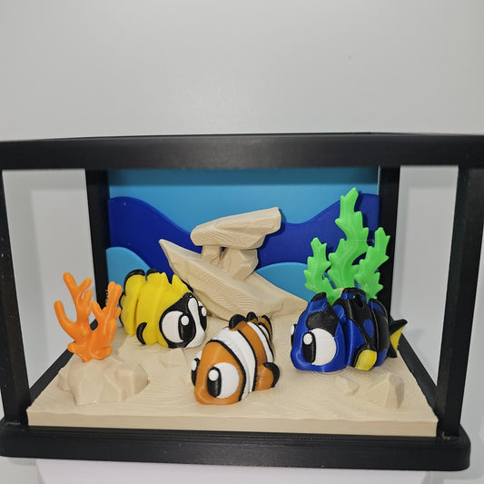Tropical Fish Tank Display With 3 Fish