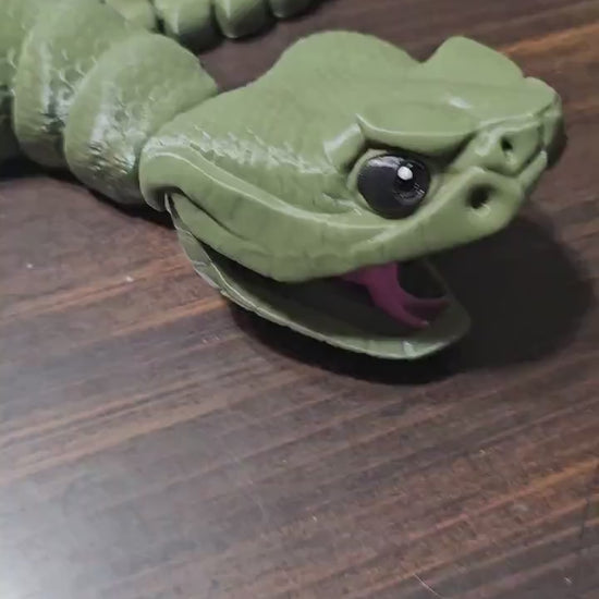 45-Inch Giant 3D-Printed Rattlesnake – Realistic & Flexible with Working Rattle