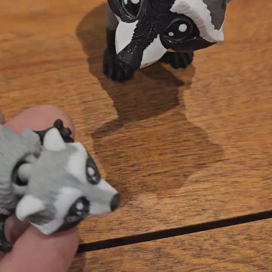 3D Printed Cute Flexi Racoon / Trash Panda – Articulated & Fun!