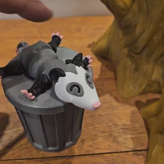 3D Printed Opossum with optional Trash Can or Log/Stump Container
